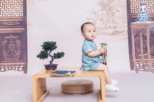 苍南宝宝几个月翻身才正常